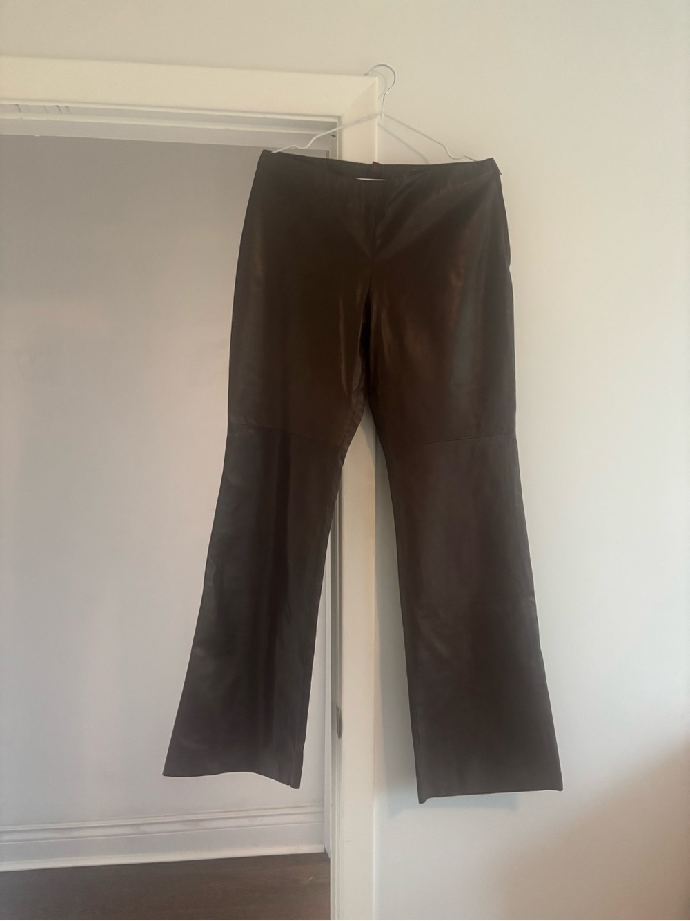 Danier Genuine Leather Wide Leg Pants Size 8 Made in Canada Chocolate Brown